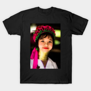 Karin Longneck girl T-Shirt